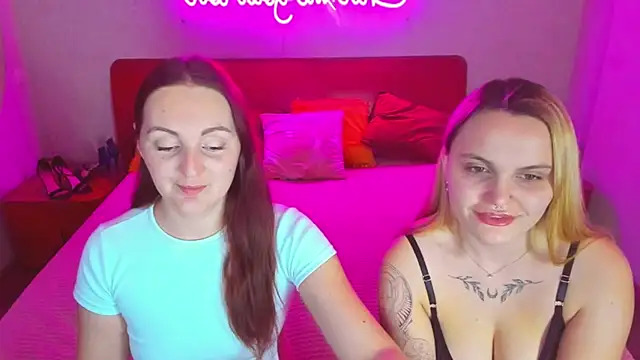 Snapshot of MagicEyess chatting on February 2025 07:23:02 AM MagicEyess online show from February 2025 07:23:02 AM