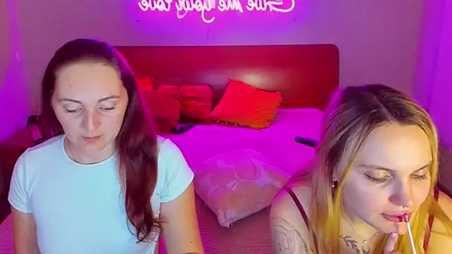 Snapshot of MagicEyess chatting on March 2025 10:30:02 AM MagicEyess online show from March 2025 10:30:02 AM