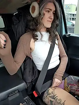 Lilmissvyx online show from February 2025 04:36:02 PM