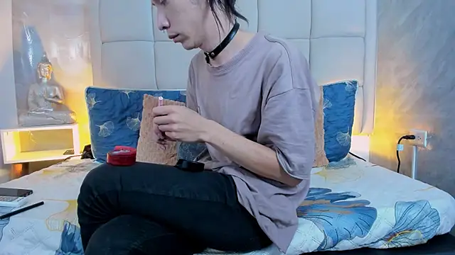 Snapshot of Hecatee_77 chatting on October 2025 07:44:02 PM Hecatee 77 online show from October 2025 07:44:02 PM