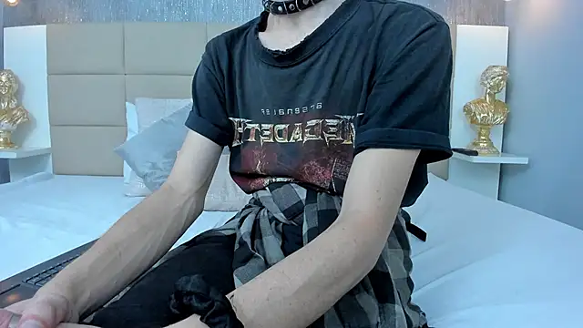 Hecatee 77 online show from March 2026 07:39:01 PM