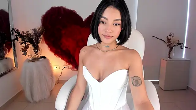 ninaa sky online show from February 2025 03:38:01 PM