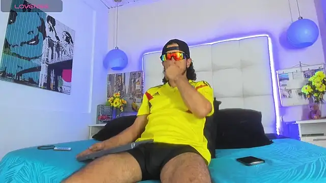 steffanxxll online show from May 2026 02:23:01 PM