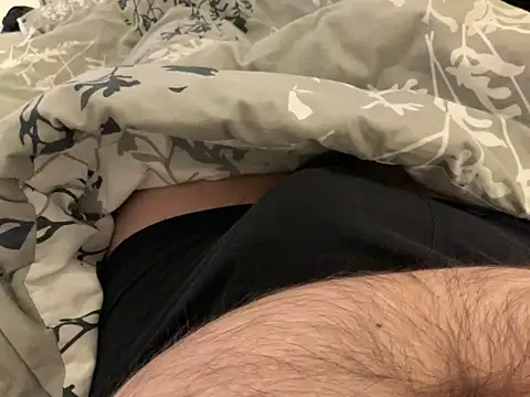 Benni81nrw online show from February 2026 04:27:02 PM