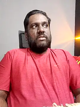 Rayansmith  online show from March 2025 11:14:02 PM