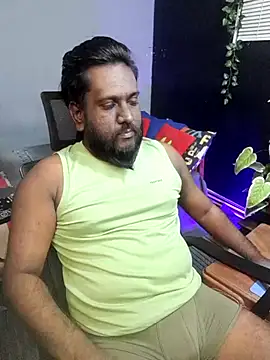 Rayansmith  online show from October 2025 09:59:01 PM