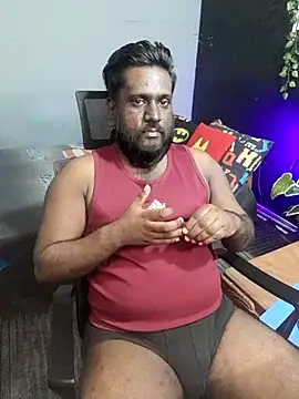 Rayansmith  online show from November 2025 01:17:02 PM