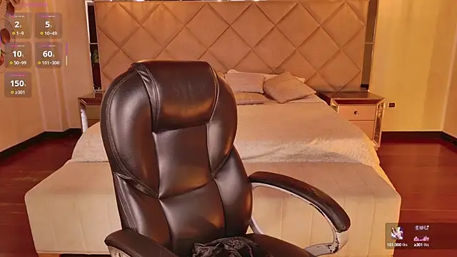 LisaMonroe  online show from September 2025 08:52:02 PM