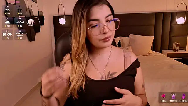 LisaMonroe  online show from October 2025 07:53:01 PM