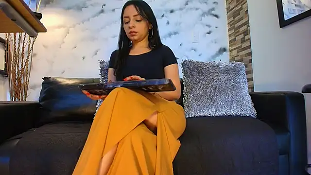 Snapshot of Sophie_LittleS chatting on October 2025 12:47:01 PM Sophie LittleS online show from October 2025 12:47:01 PM