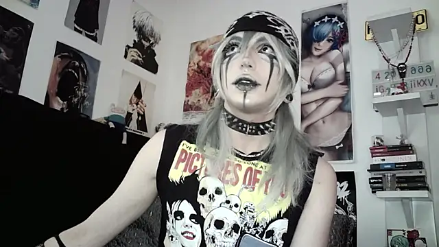 kiiler queen online show from May 2026 06:15:02 PM