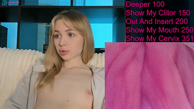 Snapshot of jannemary chatting on September 2025 03:33:02 AM jannemary online show from September 2025 03:33:02 AM