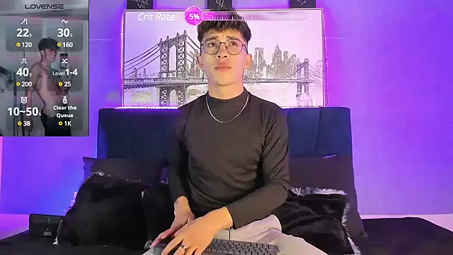 Snapshot of Andrew_thevil chatting on December 2024 03:58:01 AM Andrew thevil online show from December 2024 03:58:01 AM