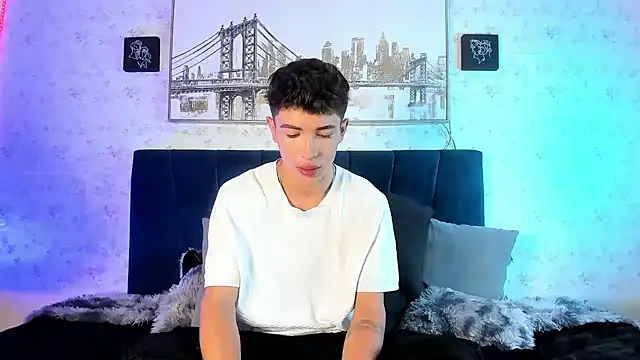 Snapshot of Andrew_thevil chatting on January 2025 07:42:01 AM Andrew thevil online show from January 2025 07:42:01 AM