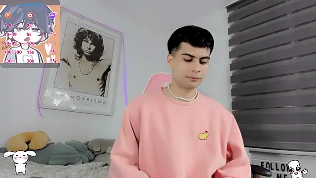 lucas cute online show from November 2025 07:52:02 PM