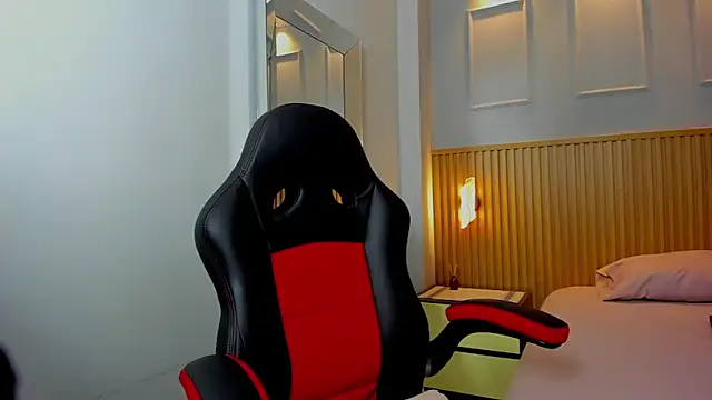 valery smitd online show from March 2025 03:11:01 AM