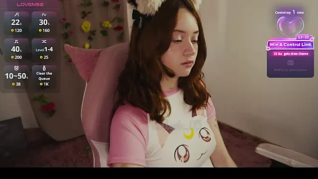 Snapshot of molly_russell chatting on March 2025 06:16:01 PM molly russell online show from March 2025 06:16:01 PM