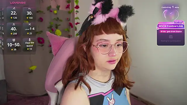 Snapshot of molly_russell chatting on January 2026 04:00:02 PM molly russell online show from January 2026 04:00:02 PM