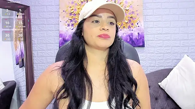 Paula Desousa online show from January 2026 06:11:02 PM