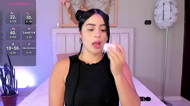 Snapshot of Paula_Desousa chatting on March 2026 05:08:01 PM Paula Desousa online show from March 2026 05:08:01 PM