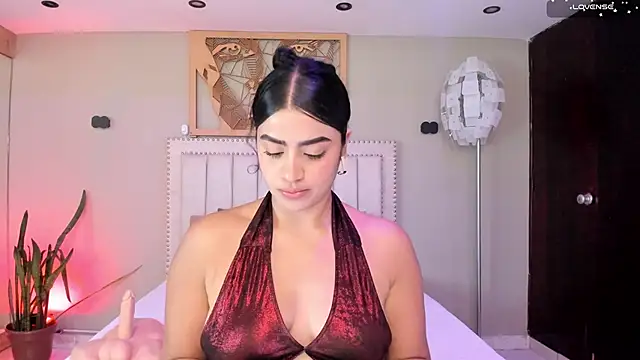 Snapshot of Paula_Desousa chatting on March 2026 07:55:02 PM Paula Desousa online show from March 2026 07:55:02 PM