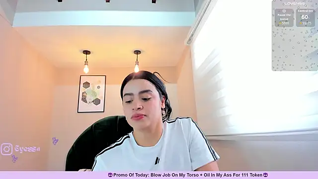 Paula Desousa online show from July 2026 07:38:02 PM