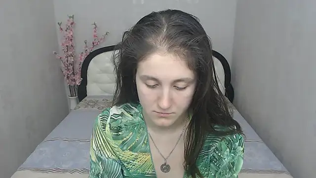 Holliy Cooper online show from March 2025 10:57:02 AM