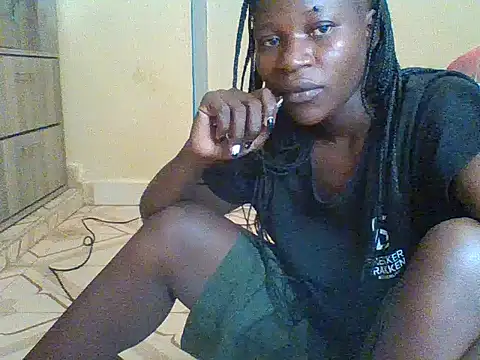 Snapshot of prettychic5 chatting on November 2025 08:15:02 AM prettychic5 online show from November 2025 08:15:02 AM