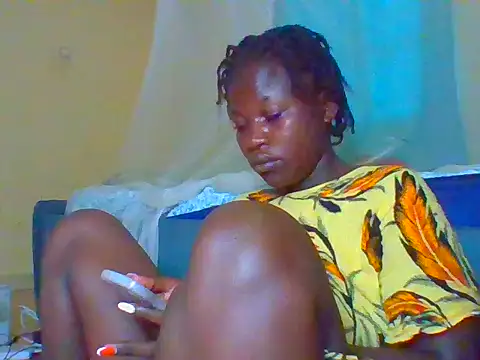 Snapshot of prettychic5 chatting on May 2026 05:13:01 AM prettychic5 online show from May 2026 05:13:01 AM
