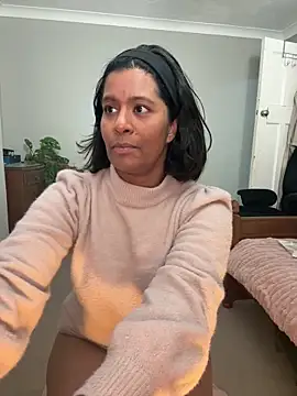 RoseMelanie online show from February 2026 08:34:02 PM