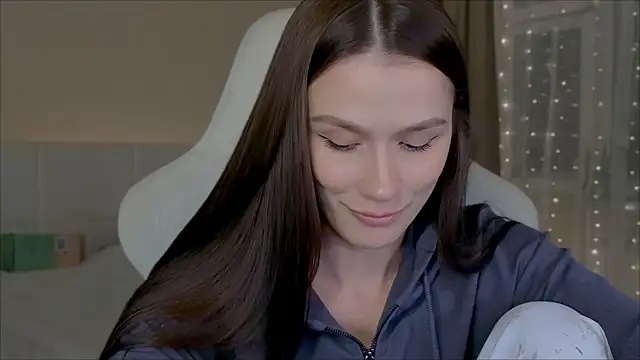 Madi soon online show from November 2025 04:30:02 PM