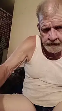 Snapshot of cmagic9 chatting on July 2026 05:02:02 AM cmagic9 online show from July 2026 05:02:02 AM