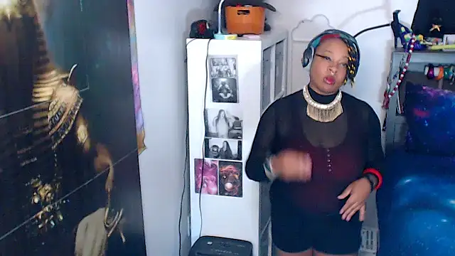 temptressbeauty24 online show from March 2026 06:53:01 PM