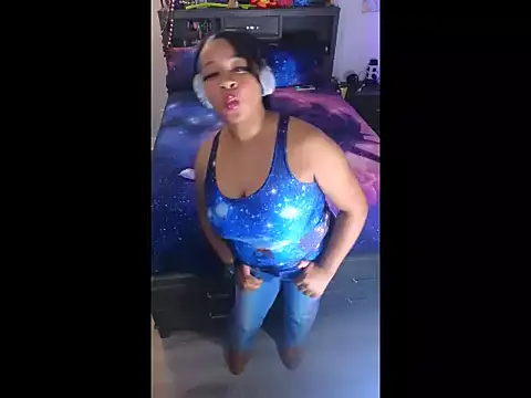 temptressbeauty24 online show from April 2026 10:41:02 PM