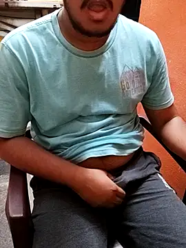 Snapshot of mrshine chatting on March 2025 04:58:02 PM mrshine online show from March 2025 04:58:02 PM