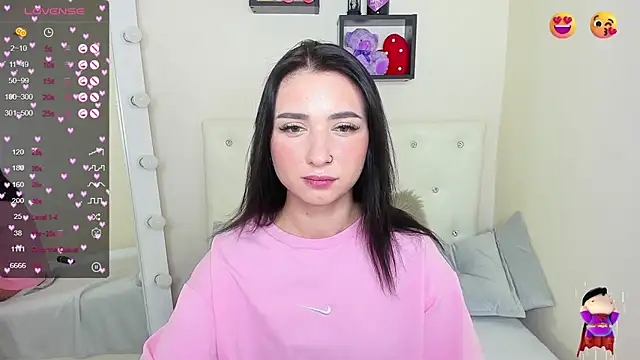 Snapshot of Sourr_Lollipop chatting on December 2024 11:25:01 PM Sourr Lollipop online show from December 2024 11:25:01 PM