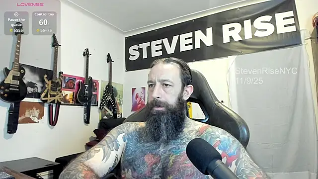 Snapshot of StevenRiseNYC chatting on November 2025 02:38:02 PM StevenRiseNYC online show from November 2025 02:38:02 PM