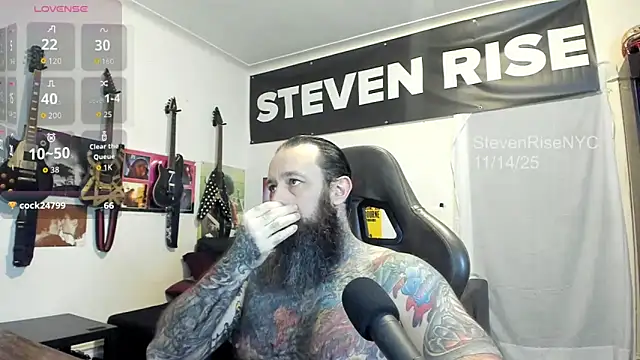 Snapshot of StevenRiseNYC chatting on November 2025 02:31:02 AM StevenRiseNYC online show from November 2025 02:31:02 AM