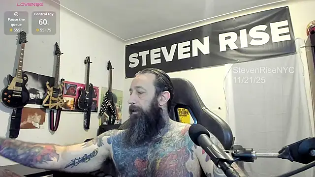 Snapshot of StevenRiseNYC chatting on November 2025 02:16:01 PM StevenRiseNYC online show from November 2025 02:16:01 PM