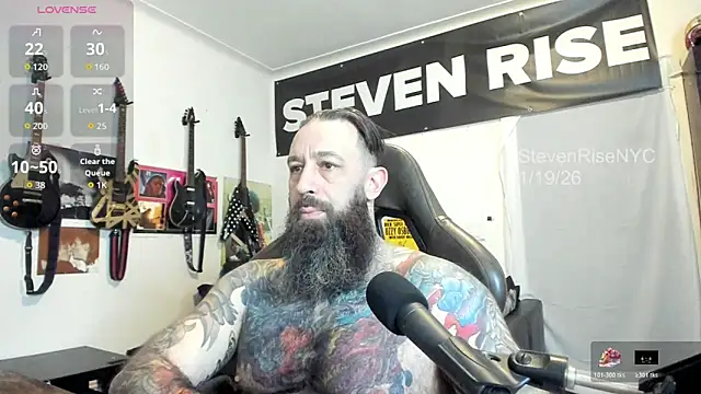 Snapshot of StevenRiseNYC chatting on January 2026 02:10:01 PM StevenRiseNYC online show from January 2026 02:10:01 PM
