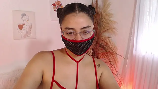  Kim  M online show from October 2025 12:58:01 PM