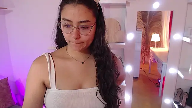 Snapshot of _Kim__M chatting on January 2026 01:38:02 PM Kim M online show from January 2026 01:38:02 PM