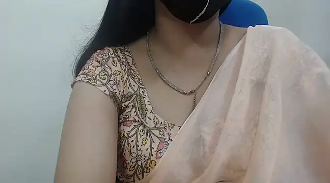 Lovely Siri 23 online show from March 2025 07:48:02 PM