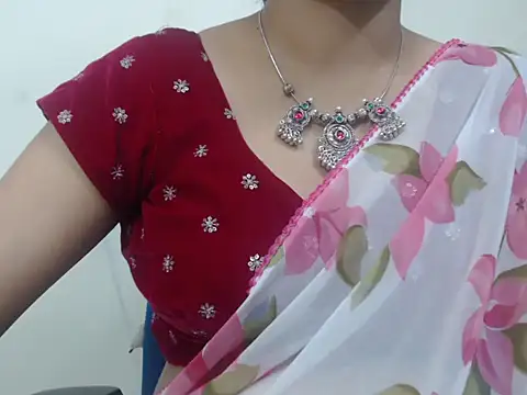 Lovely Siri 23 online show from September 2025 12:27:02 PM