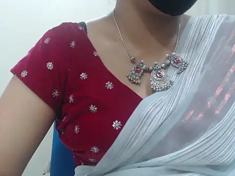 Lovely Siri 23 online show from April 2026 08:18:01 AM
