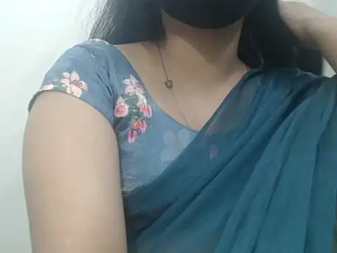Lovely Siri 23 online show from May 2026 05:10:02 PM