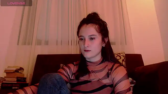 AlissonnFoxx online show from February 2025 01:37:01 AM