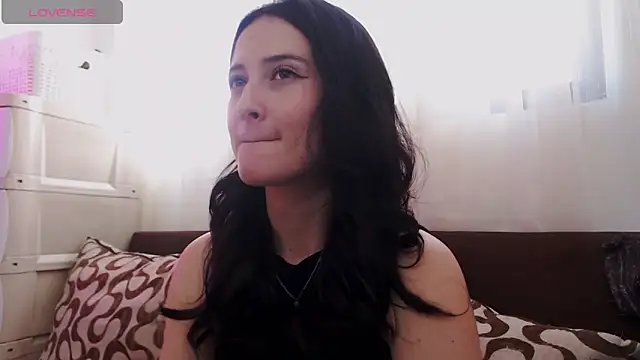 AlissonnFoxx online show from May 2026 09:00:01 PM