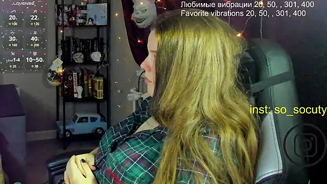 Snapshot of so_cute777 chatting on February 2025 12:43:01 AM so cute777 online show from February 2025 12:43:01 AM