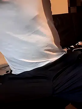 Snapshot of PIercingBoy38 chatting on January 2025 01:03:02 PM PIercingBoy38 online show from January 2025 01:03:02 PM